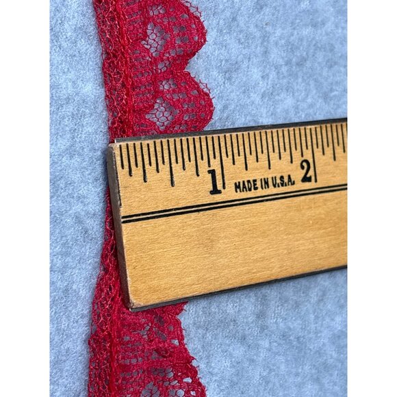 Vintage Red Lace Trim 4 yards long 1" wide Scalloped Edges Nylon Made In USA - Picture 2 of 5